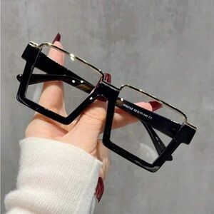 New School Girl Glasses Blue Light Oversized Black Gold Lens